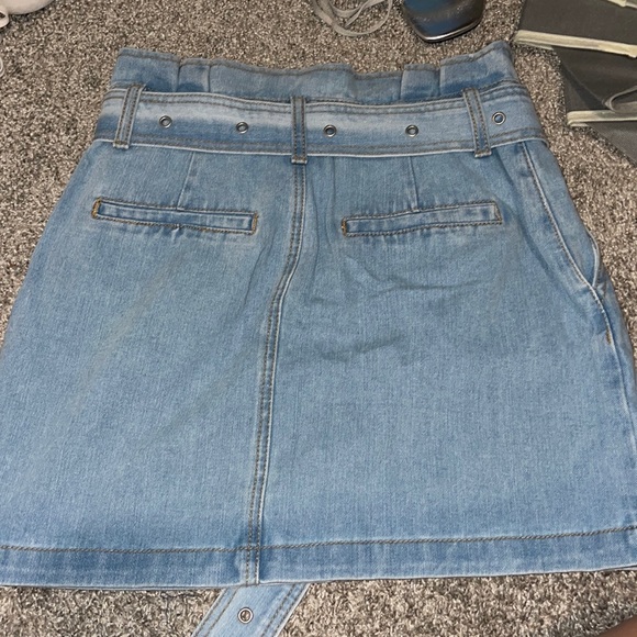 Flared denim skirt from forever 21 size S - Picture 2 of 3